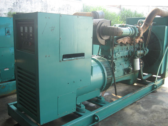 余杭租赁发电机- 发电机碳刷磨损的原因是什么